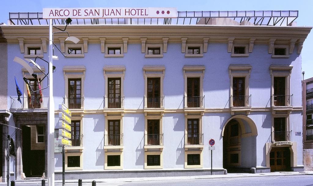 Hotel Arco De San Juan Murcia Bagian luar foto