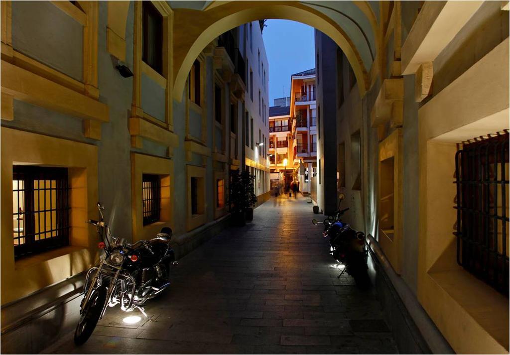 Hotel Arco De San Juan Murcia Bagian luar foto